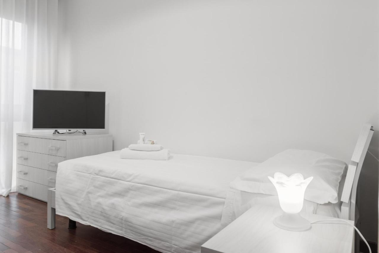 Ferienwohnung Flats4Rent Lucia Verona Exterior foto